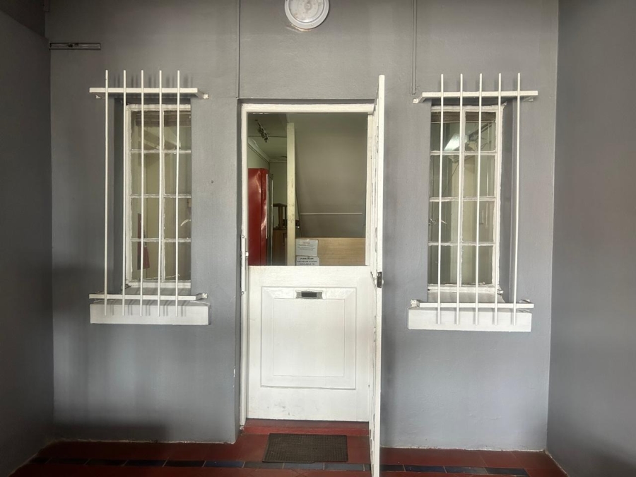 17 Bedroom Property for Sale in Quigney Eastern Cape